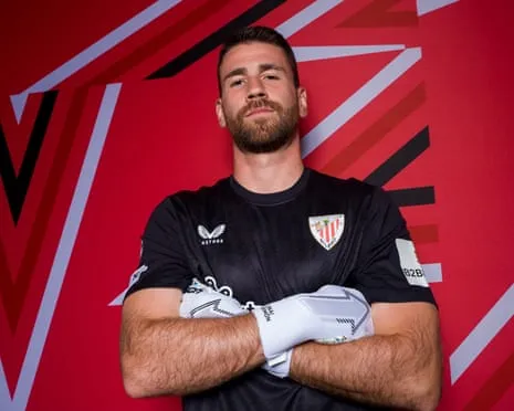 El portero Simón: ‘Conseguir un título con el Athletic me llena más que una decena de campeonatos en cualquier otro lugar’