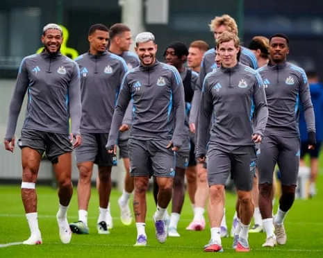 Eddie Howe Encourages Squad to Show They're Contenders When Facing Barcelona